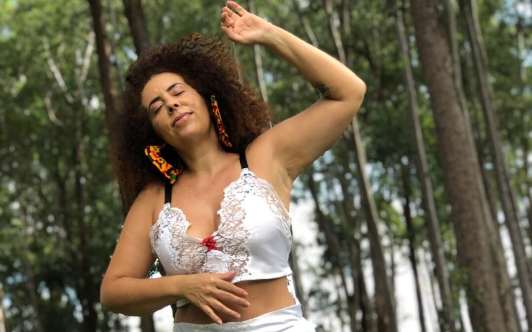 “hay que elaborar e produzir sin perder la ternura jamas”